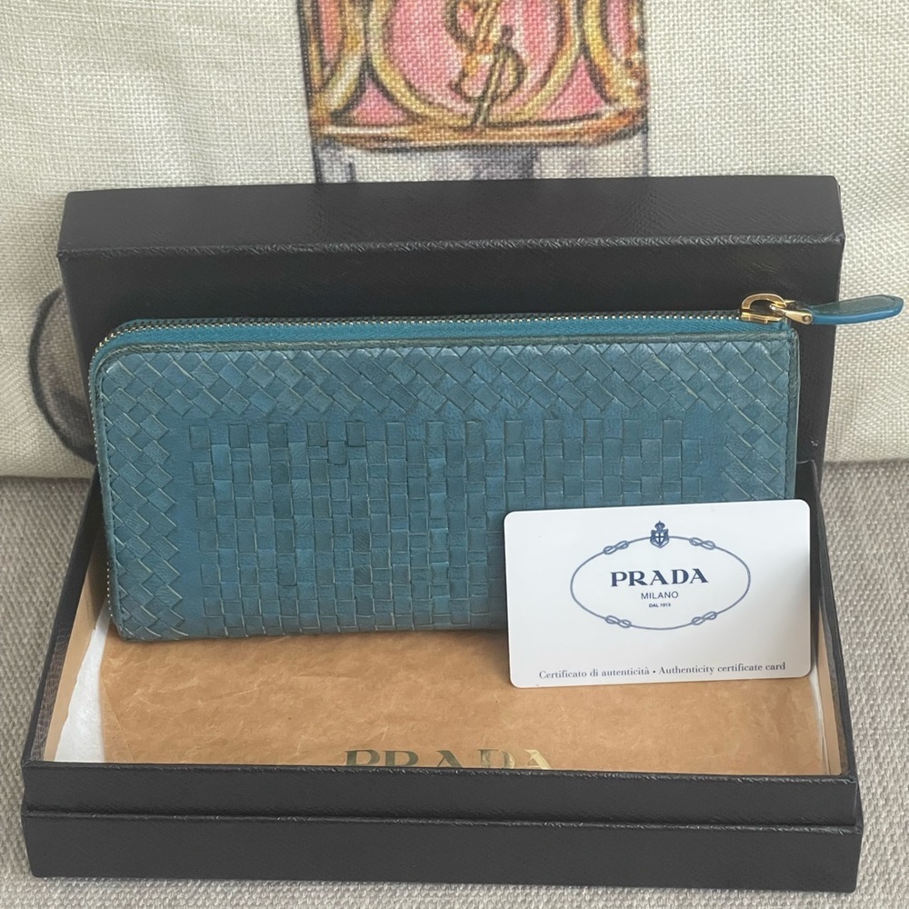 ⭐️COA⭐️PRADA RaRe VINTAGE MADRAS BLUE LONG WALLET⭐️W/Box & card⭐️💯Authentic